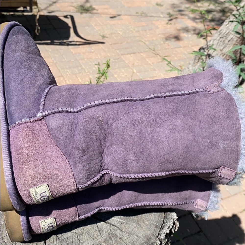 Beautiful Light Grape Ugg Bailey Button Boots - S… - image 7